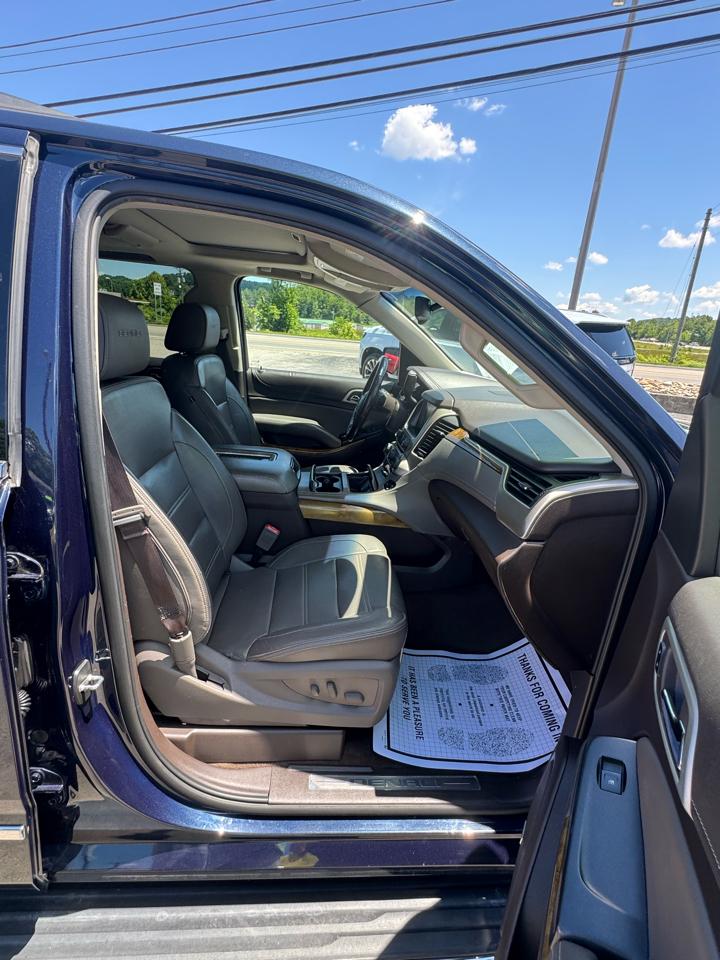 GMC Yukon XL 4WD 4dr Denali 2017
