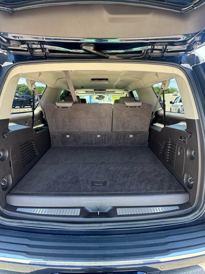 GMC Yukon XL 4WD 4dr Denali 2017