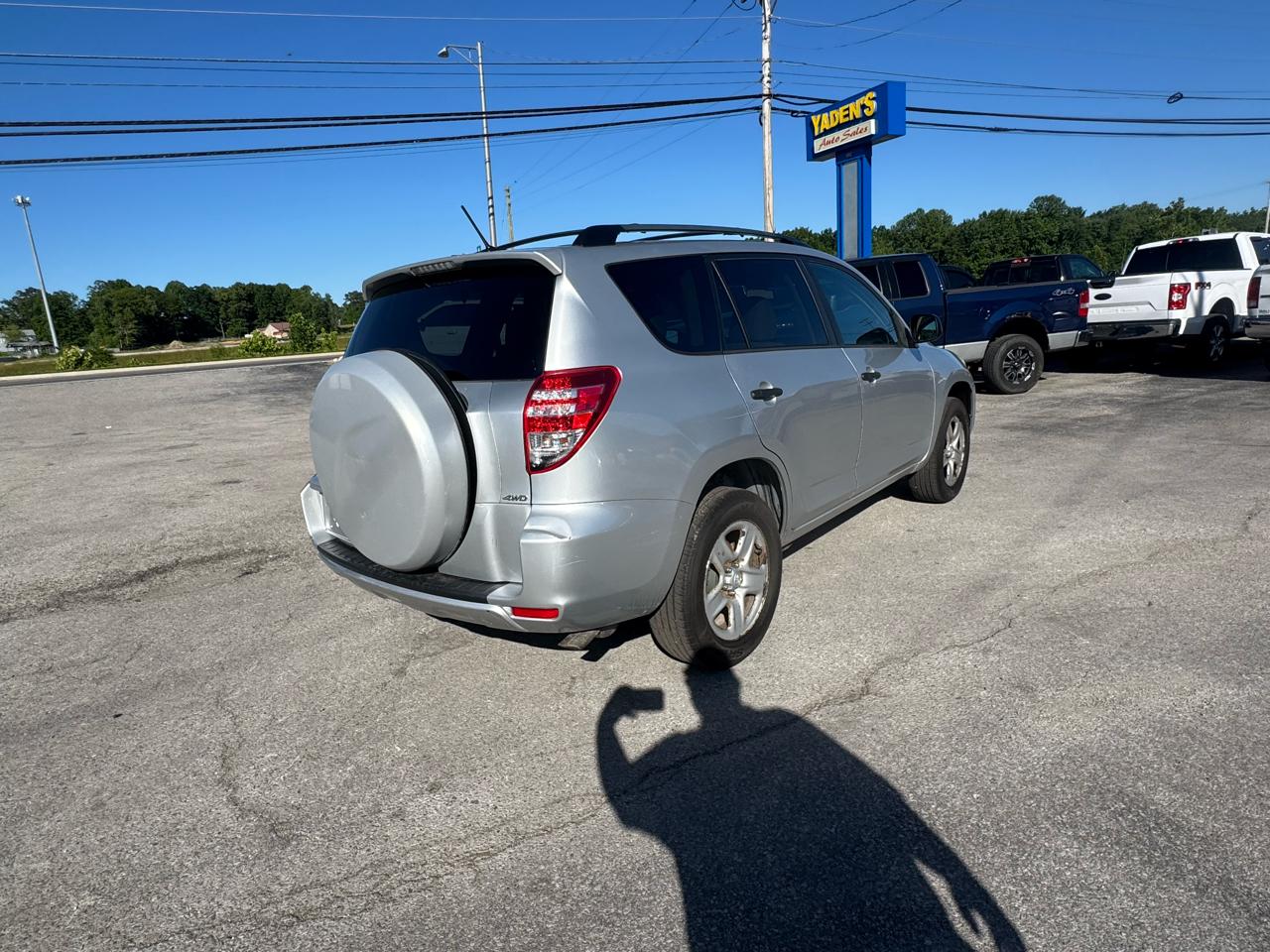 Toyota RAV4 4WD 4dr I4 (Natl) 2012