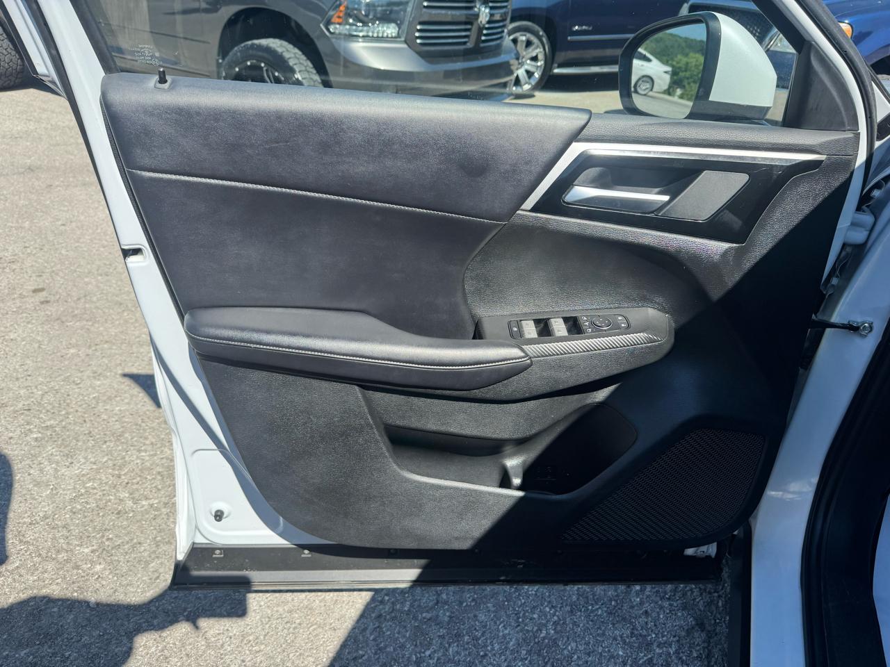 Mitsubishi Outlander SE FWD 2024