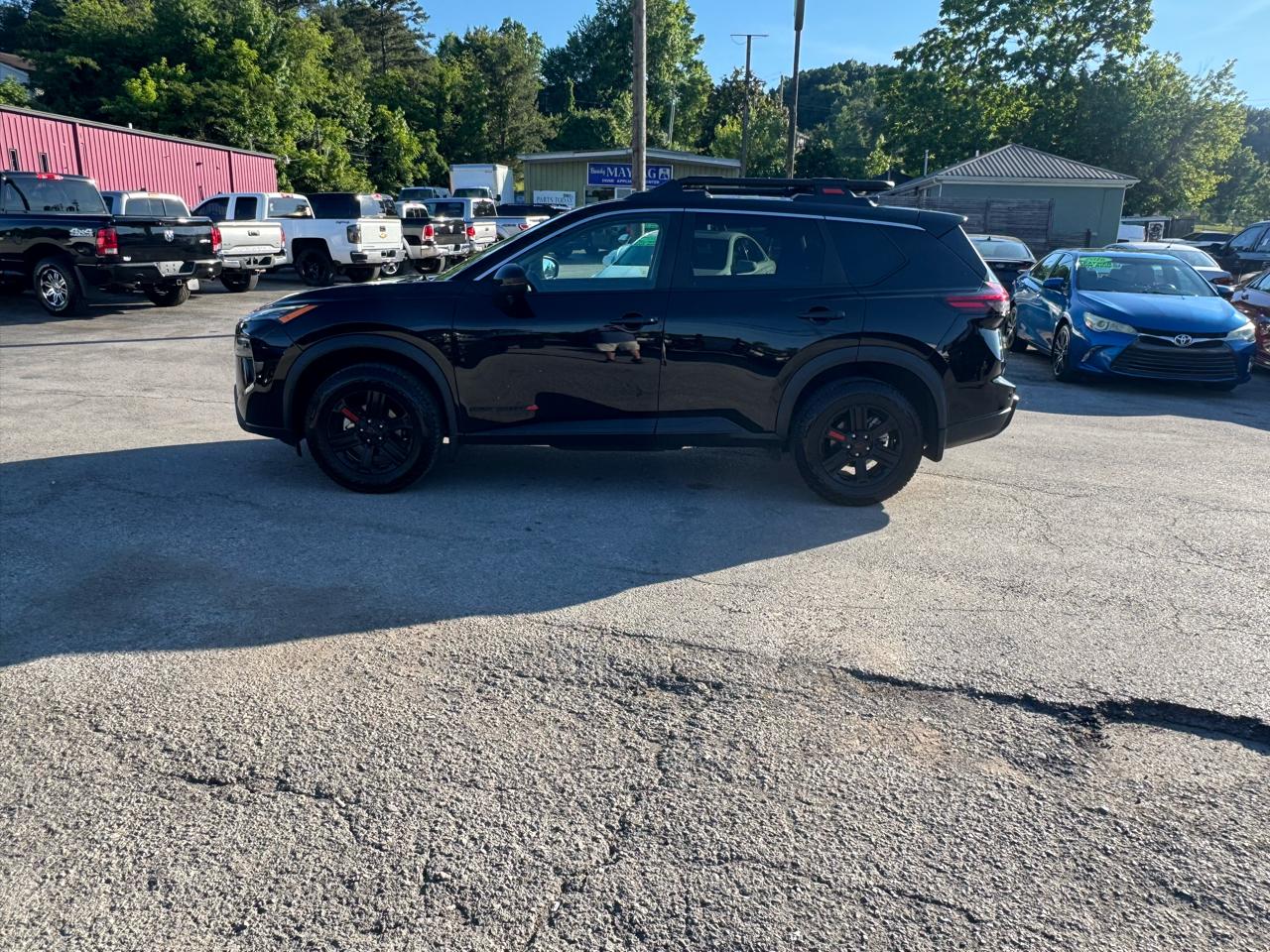 Nissan Rogue AWD Rock Creek 2025