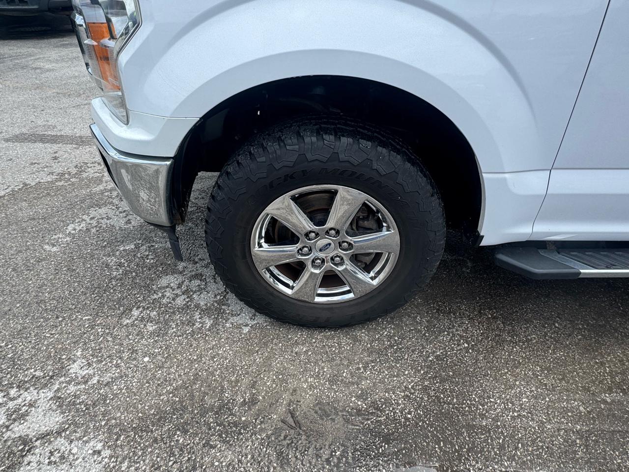 Ford F-150 4WD SuperCab 133" XLT 2018