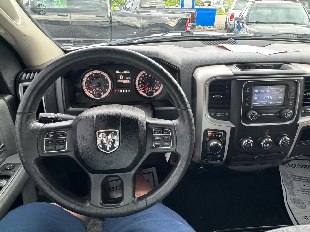 RAM 1500 Classic SLT 4x4 Crew Cab 6'4" Box 2019