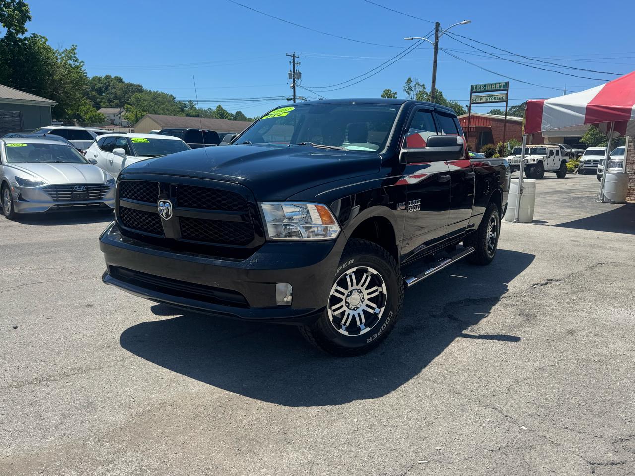 RAM 1500 4WD Quad Cab 140.5" Express 2014