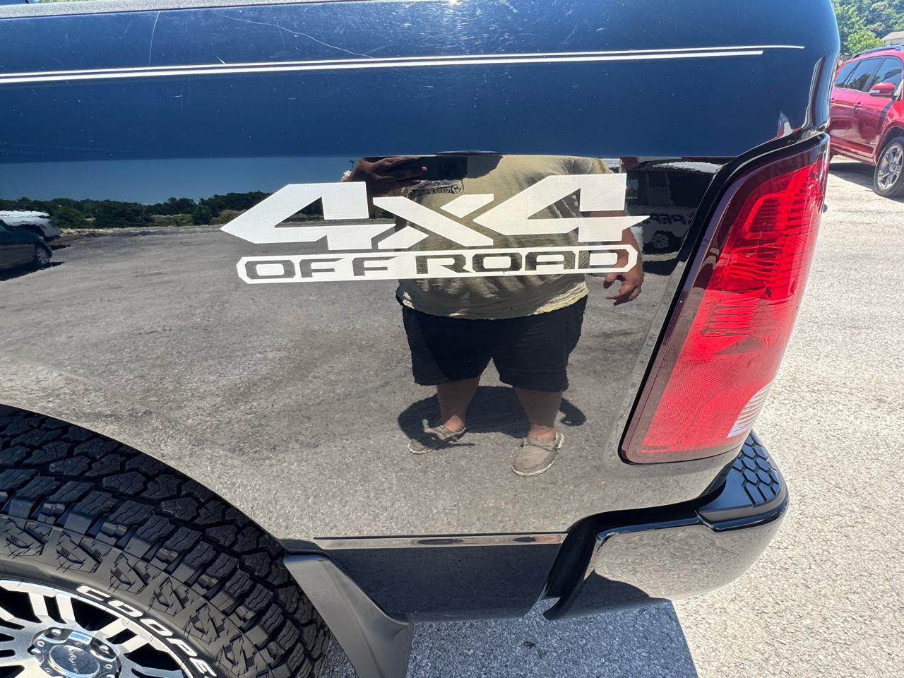 RAM 1500 4WD Quad Cab 140.5" Express 2014