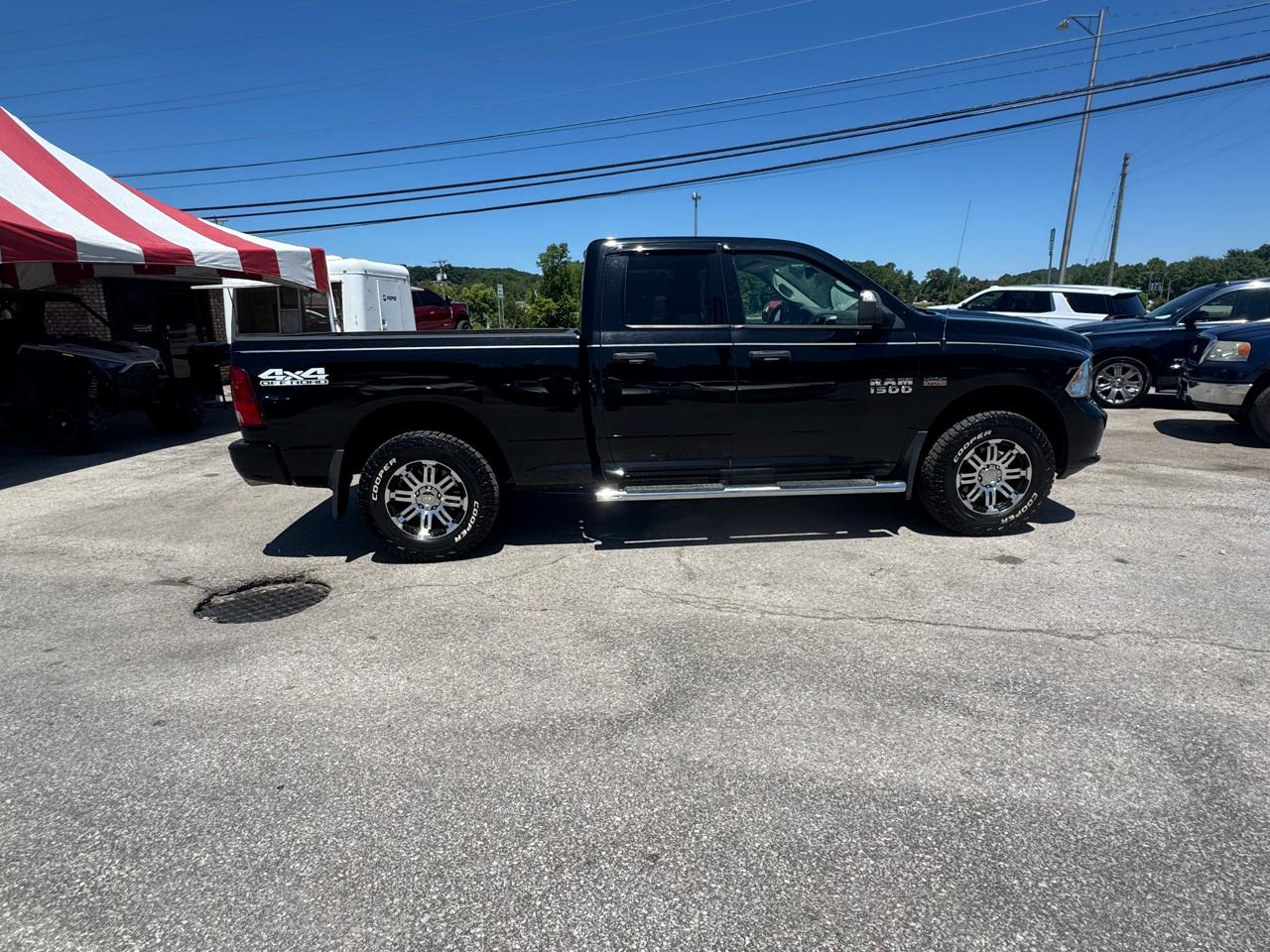 RAM 1500 4WD Quad Cab 140.5" Express 2014