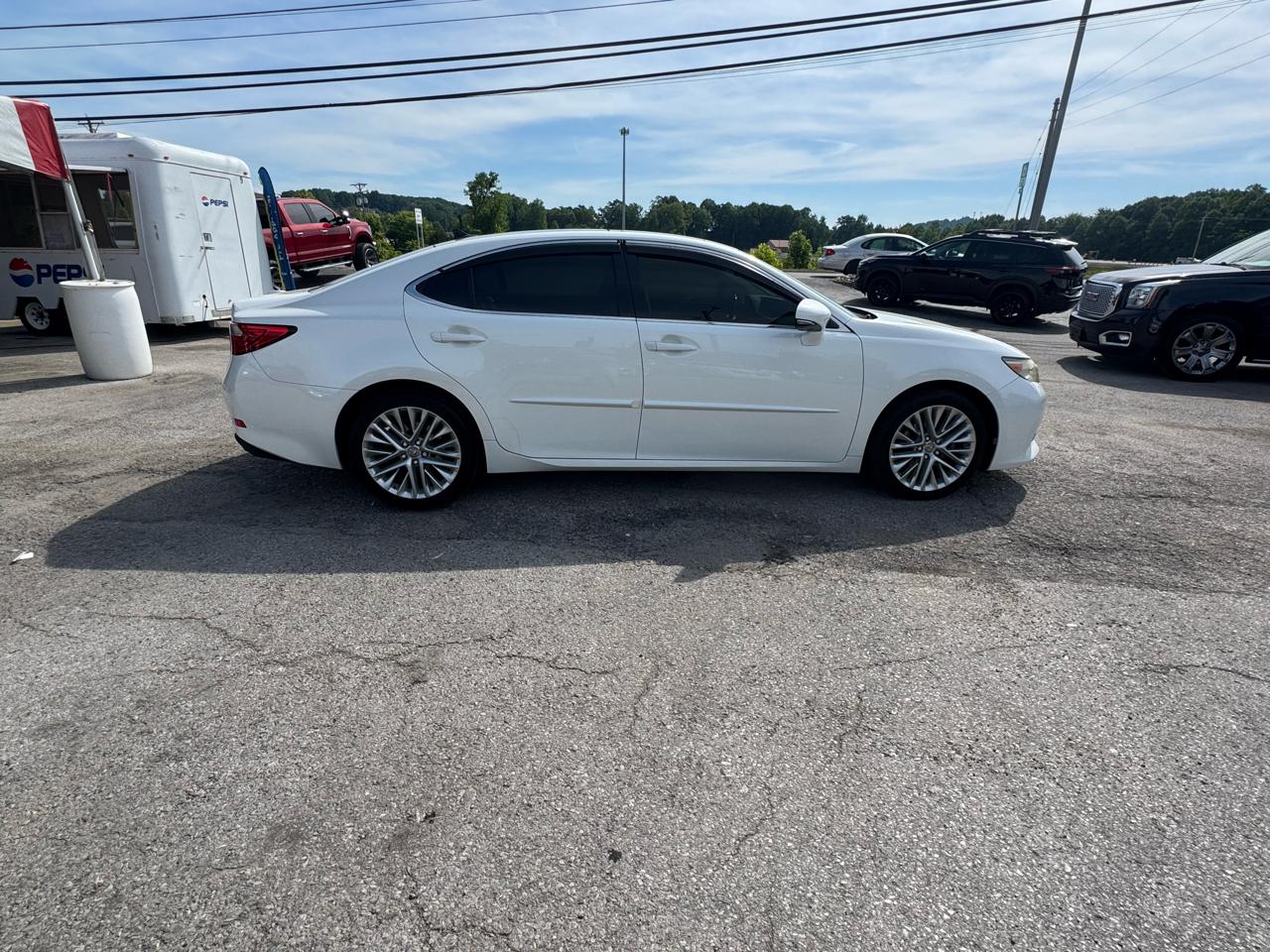 Lexus ES 350 4dr Sdn 2013