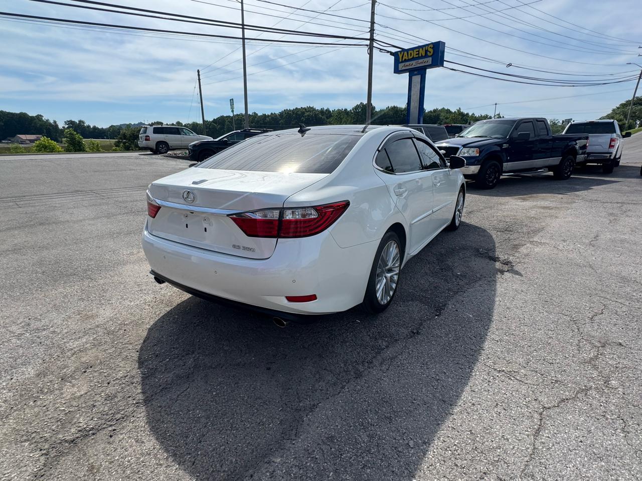 Lexus ES 350 4dr Sdn 2013