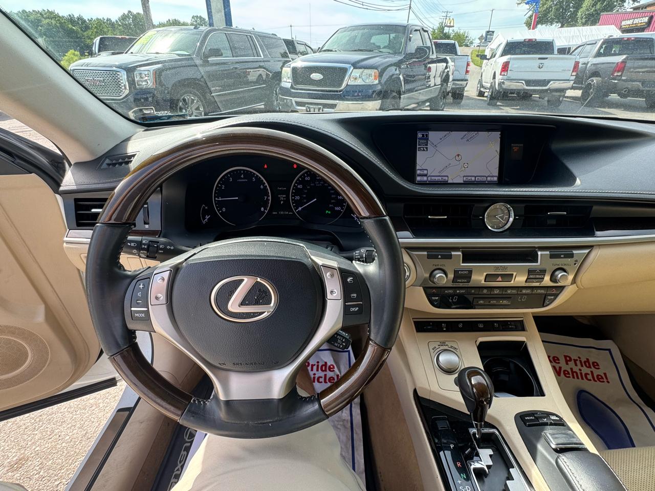 Lexus ES 350 4dr Sdn 2013