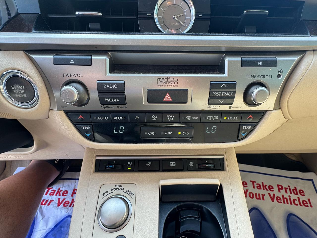 Lexus ES 350 4dr Sdn 2013