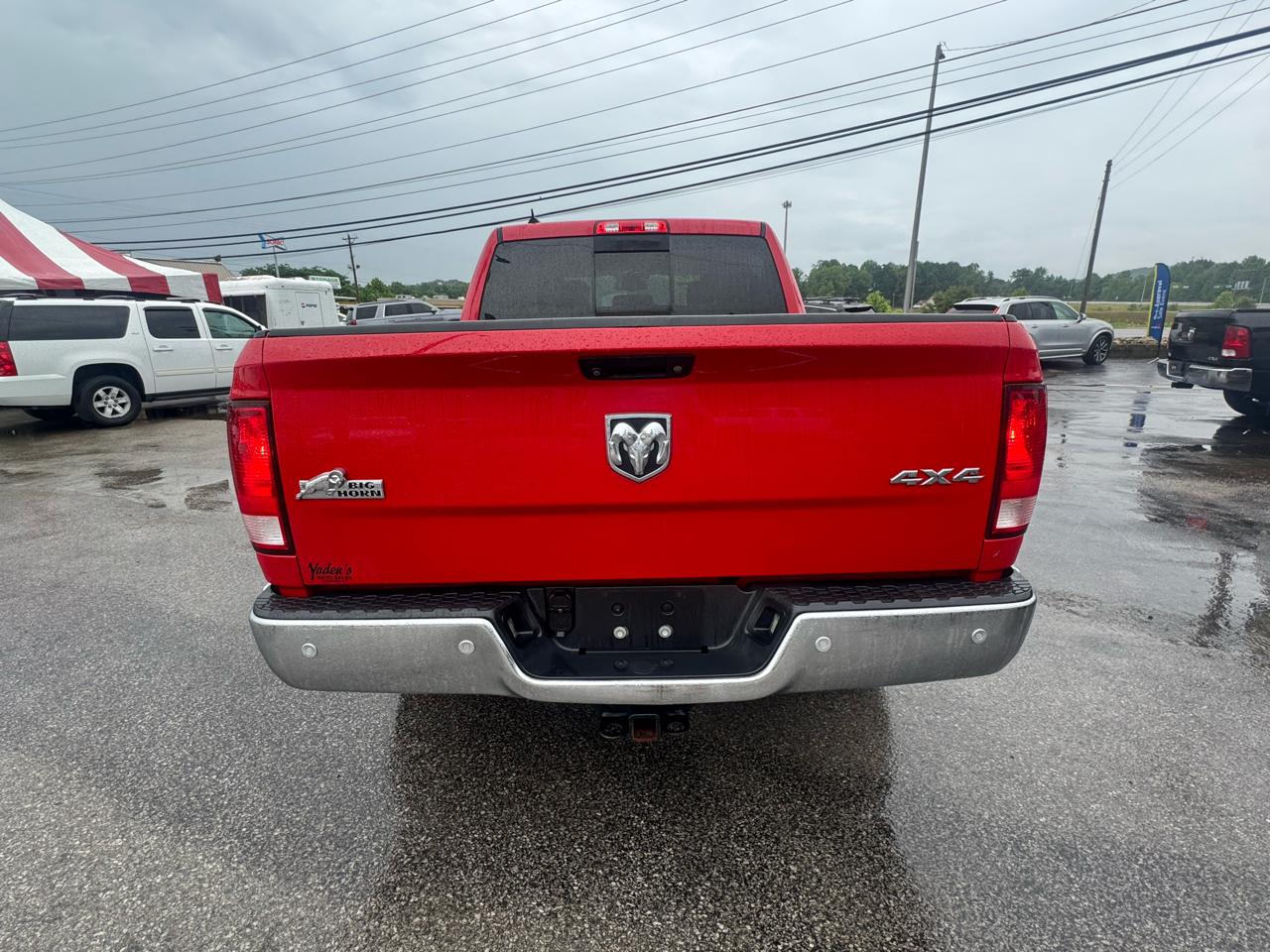 RAM 1500 Big Horn 4x4 Crew Cab 5'7" Box 2017