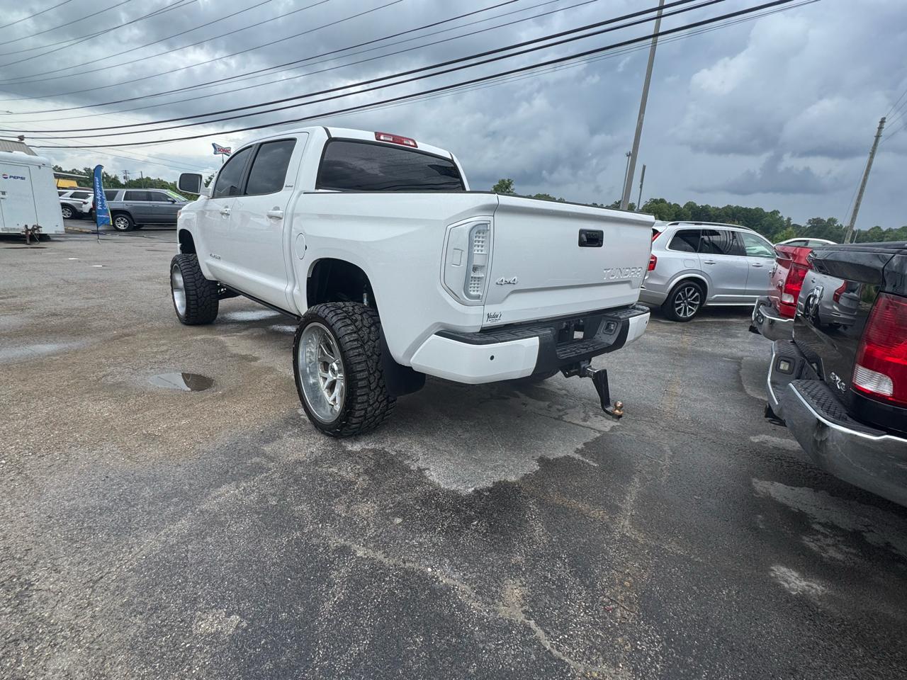 Toyota Tundra 4WD Limited CrewMax 5.5' Bed (Natl) 2019