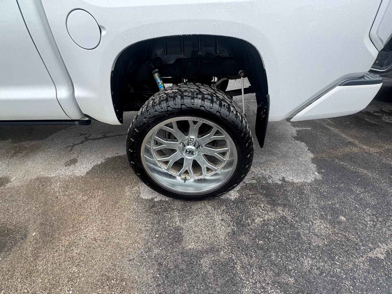 Toyota Tundra 4WD Limited CrewMax 5.5' Bed (Natl) 2019