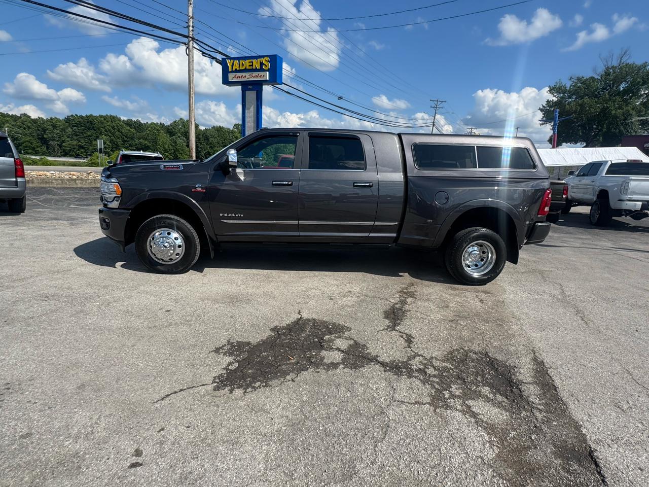 RAM 3500 Limited 4x4 Mega Cab 6'4" Box 2019