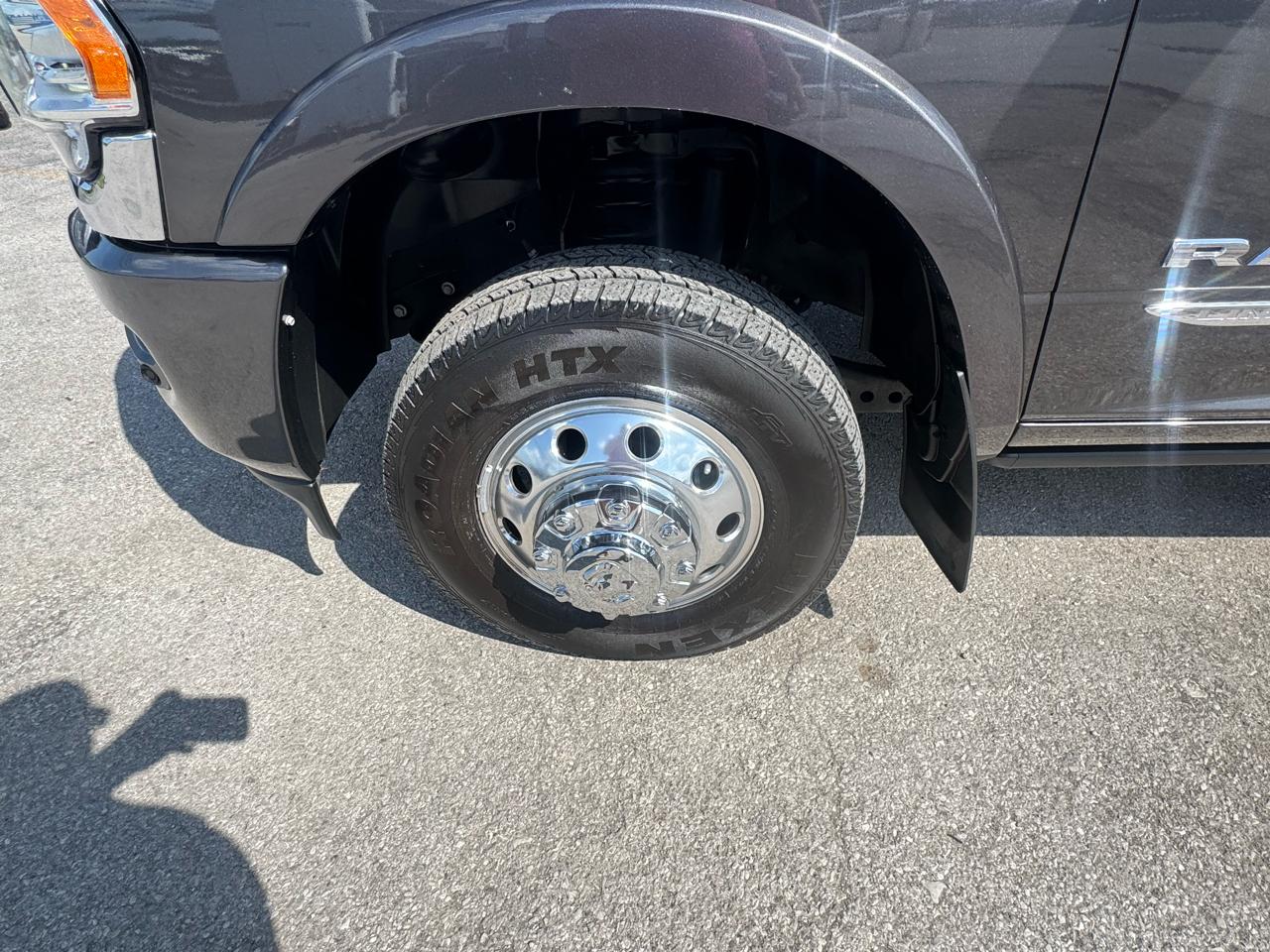 RAM 3500 Limited 4x4 Mega Cab 6'4" Box 2019