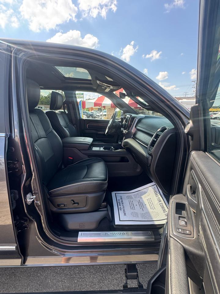 RAM 3500 Limited 4x4 Mega Cab 6'4" Box 2019