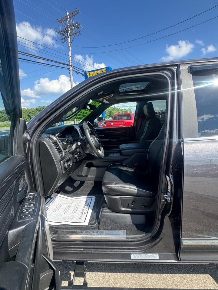 RAM 3500 Limited 4x4 Mega Cab 6'4" Box 2019