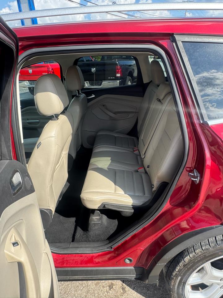 Ford Escape Titanium FWD 2017