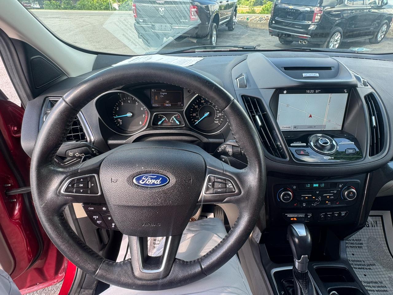 Ford Escape Titanium FWD 2017
