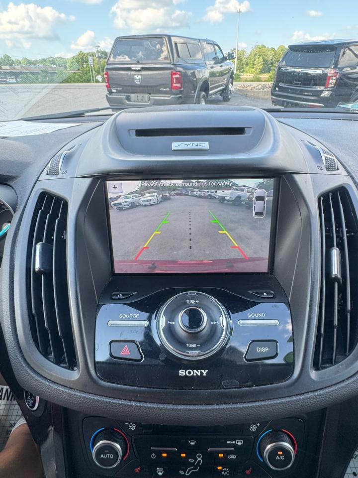 Ford Escape Titanium FWD 2017