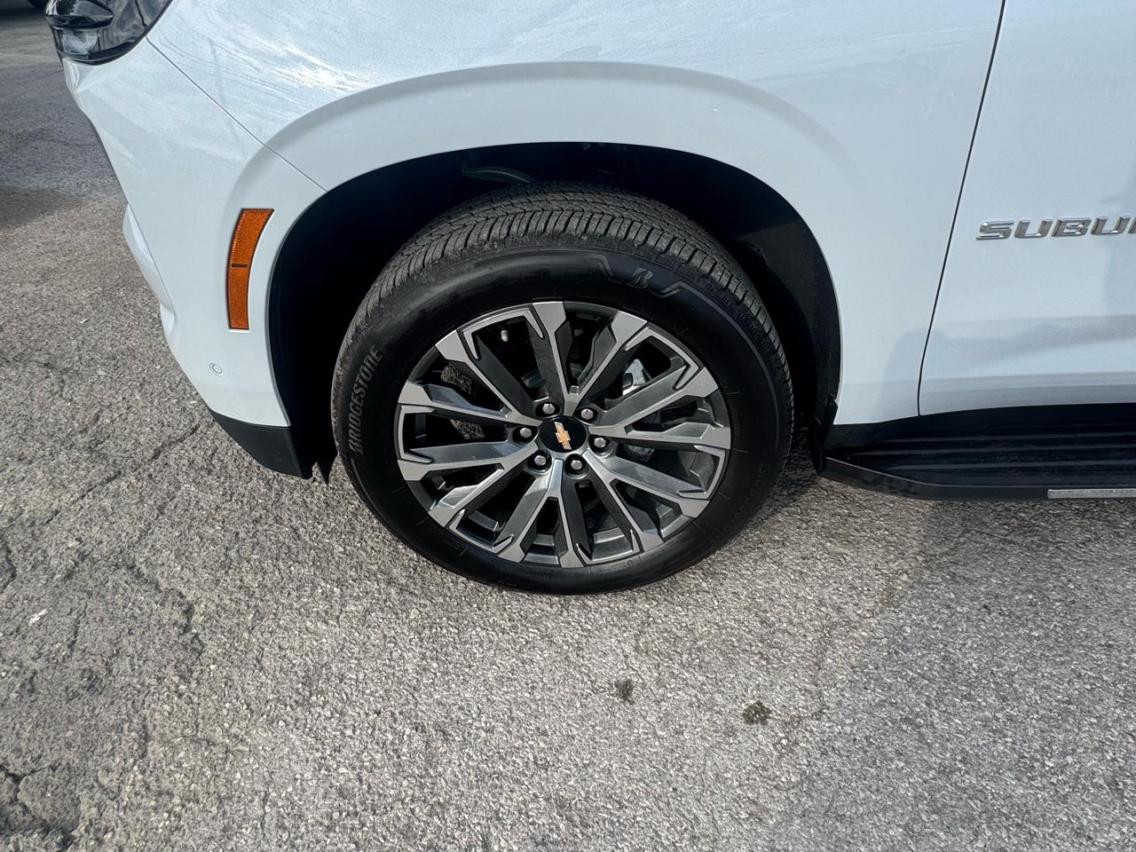 Chevrolet Suburban 4WD 4dr High Country 2026