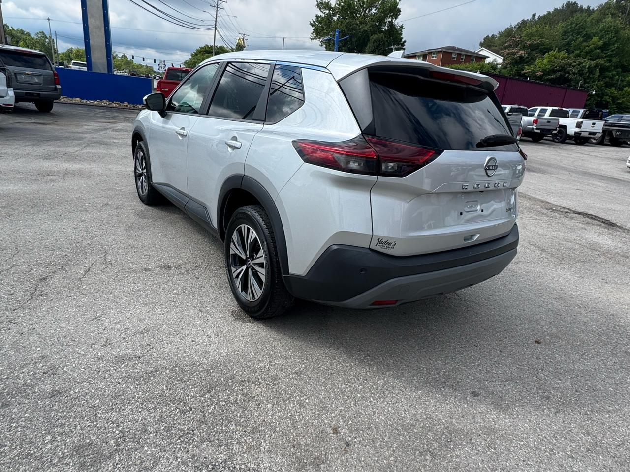 Nissan Rogue FWD SV 2023
