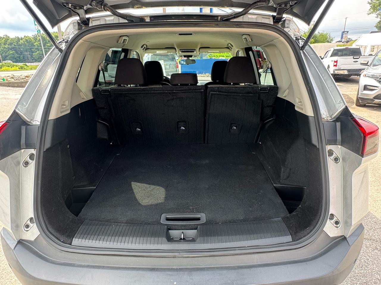 Nissan Rogue FWD SV 2023