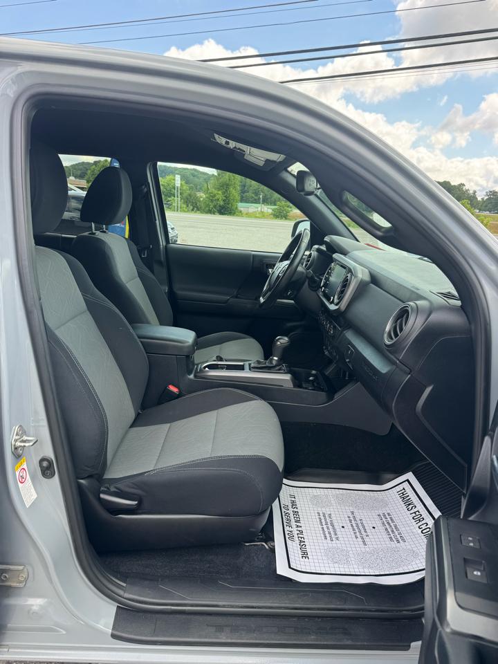Toyota Tacoma 4WD TRD Off Road Double Cab 6' Bed V6 AT (Natl) 2020