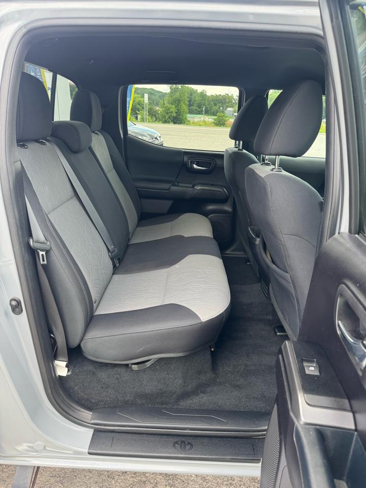 Toyota Tacoma 4WD TRD Off Road Double Cab 6' Bed V6 AT (Natl) 2020