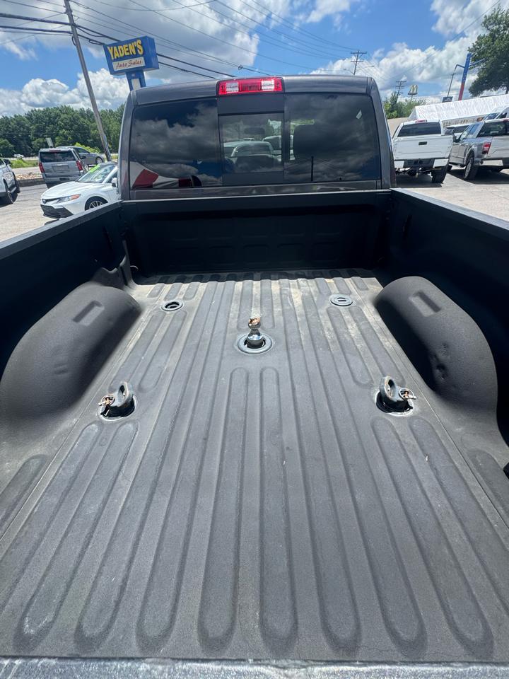 RAM 2500 Tradesman 4x4 Crew Cab 6'4" Box 2019