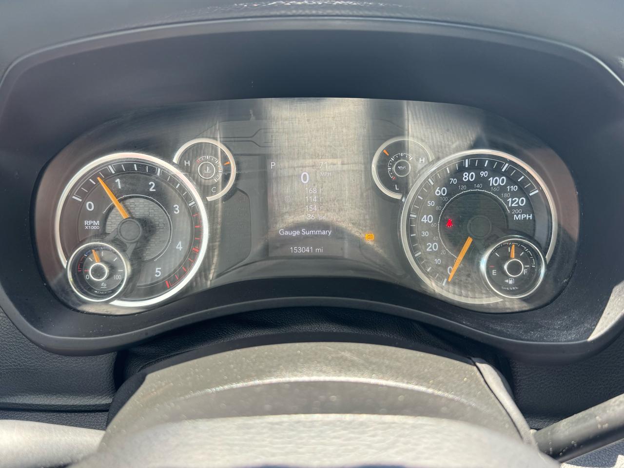 RAM 2500 Tradesman 4x4 Crew Cab 6'4" Box 2019