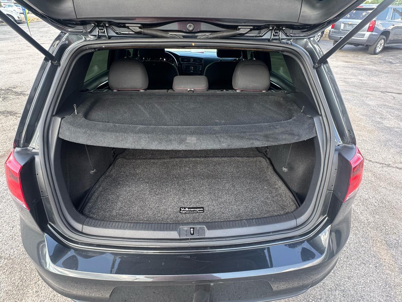 Volkswagen Golf GTI 2.0T 4-Door Autobahn Manual 2017