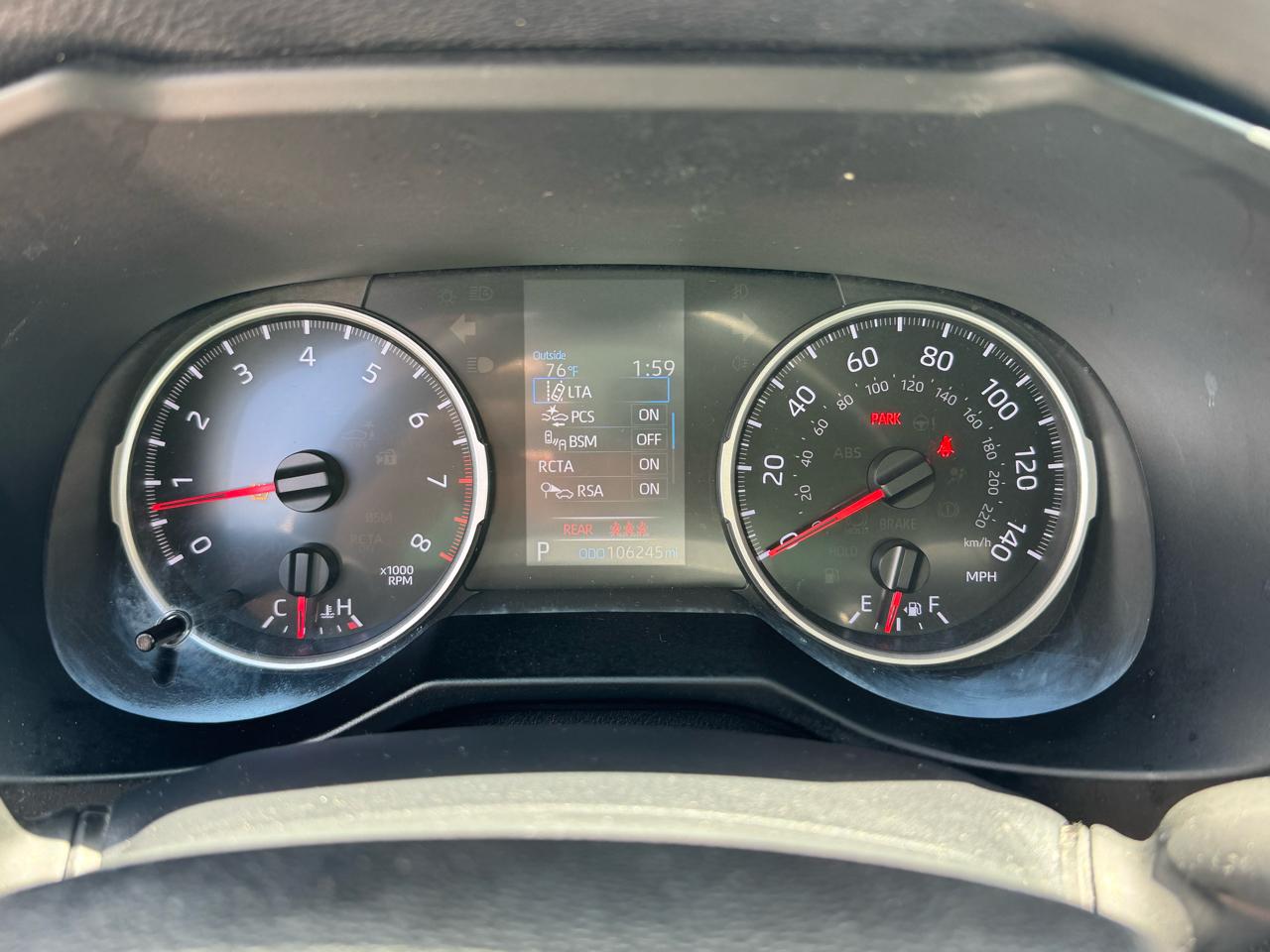 Toyota RAV4 LE AWD (Natl) 2019