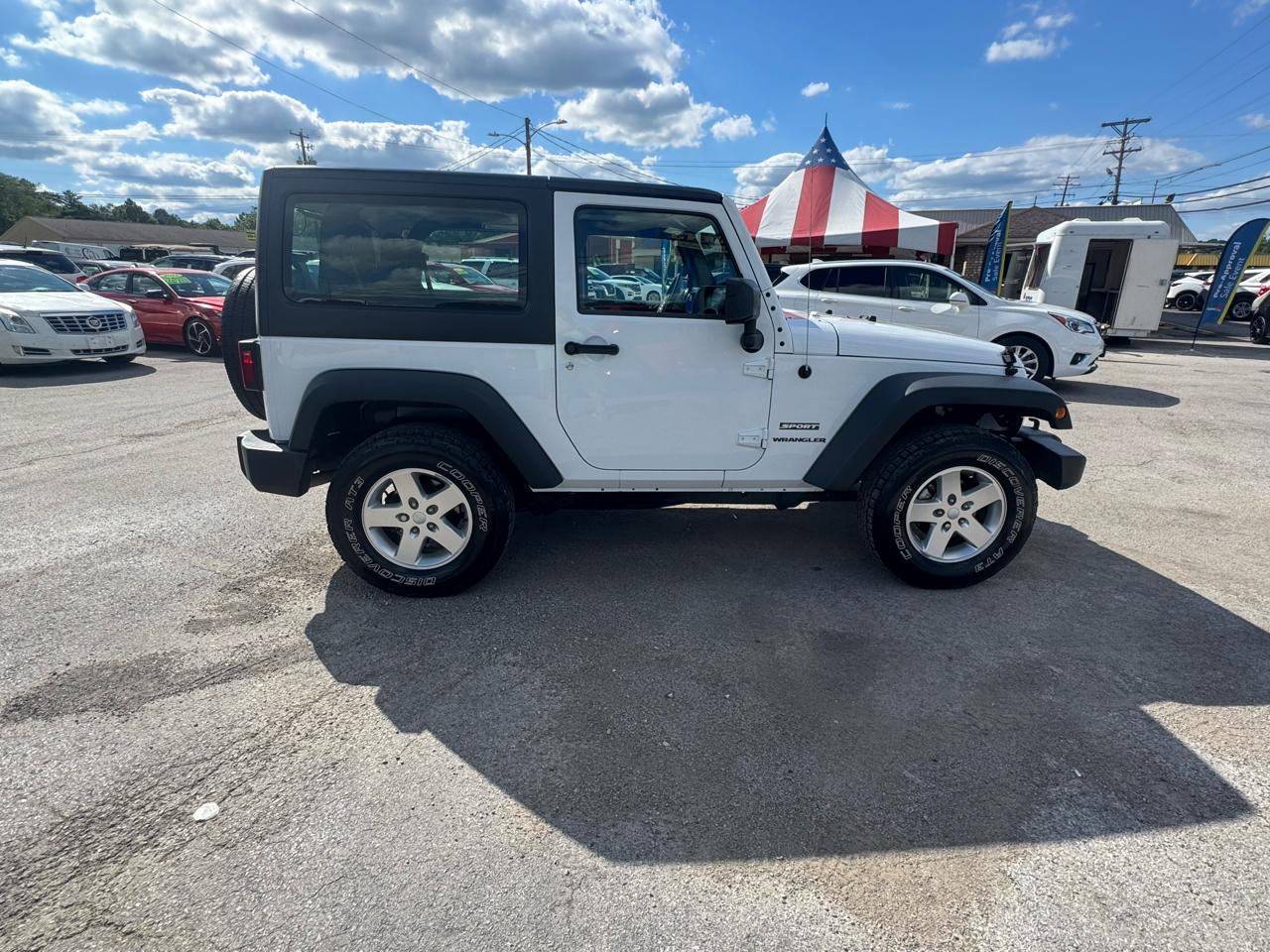 Jeep Wrangler 4WD 2dr Sport 2015