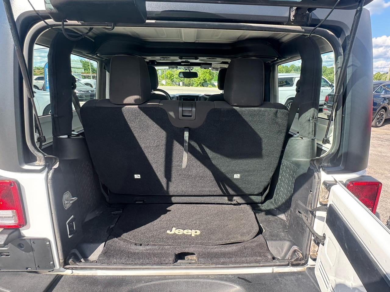 Jeep Wrangler 4WD 2dr Sport 2015