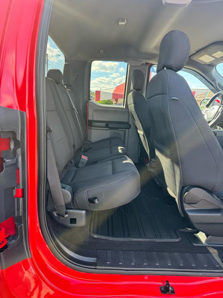 Ford F-150 4WD SuperCab 145" STX 2019