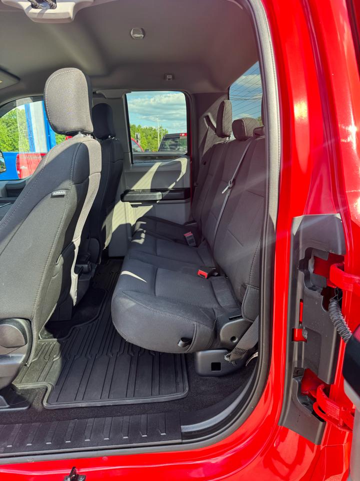 Ford F-150 4WD SuperCab 145" STX 2019