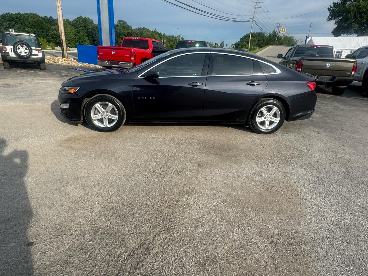 Chevrolet Malibu 4dr Sdn LS w/1LS 2022