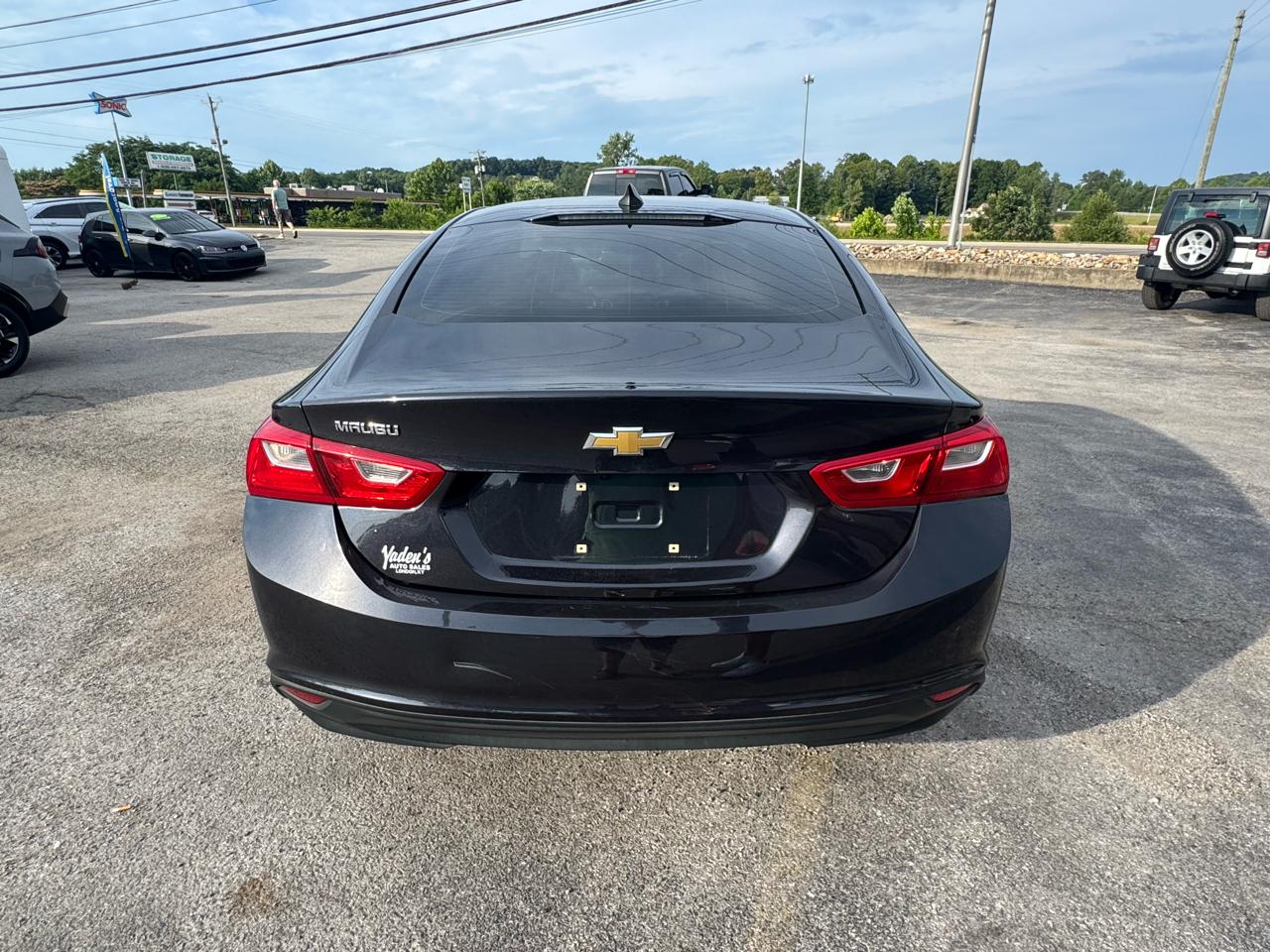 Chevrolet Malibu 4dr Sdn LS w/1LS 2022