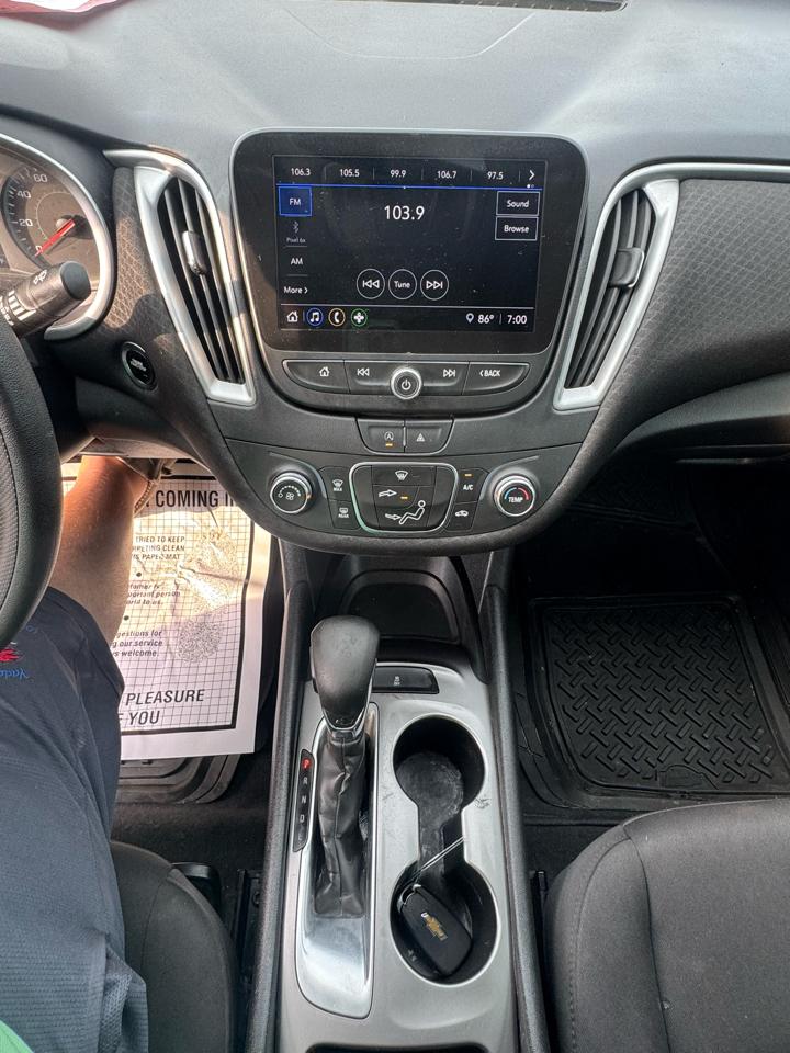 Chevrolet Malibu 4dr Sdn LS w/1LS 2022