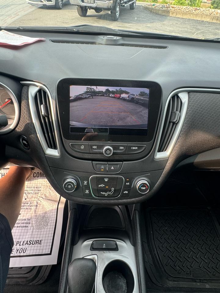 Chevrolet Malibu 4dr Sdn LS w/1LS 2022