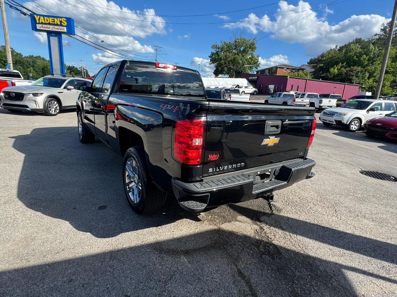 Chevrolet Silverado 1500 LD 4WD Double Cab Custom 2019