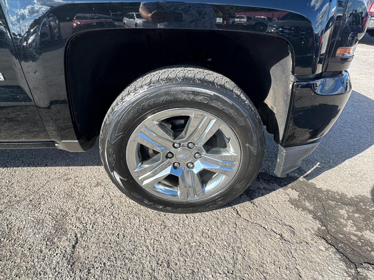 Chevrolet Silverado 1500 LD 4WD Double Cab Custom 2019