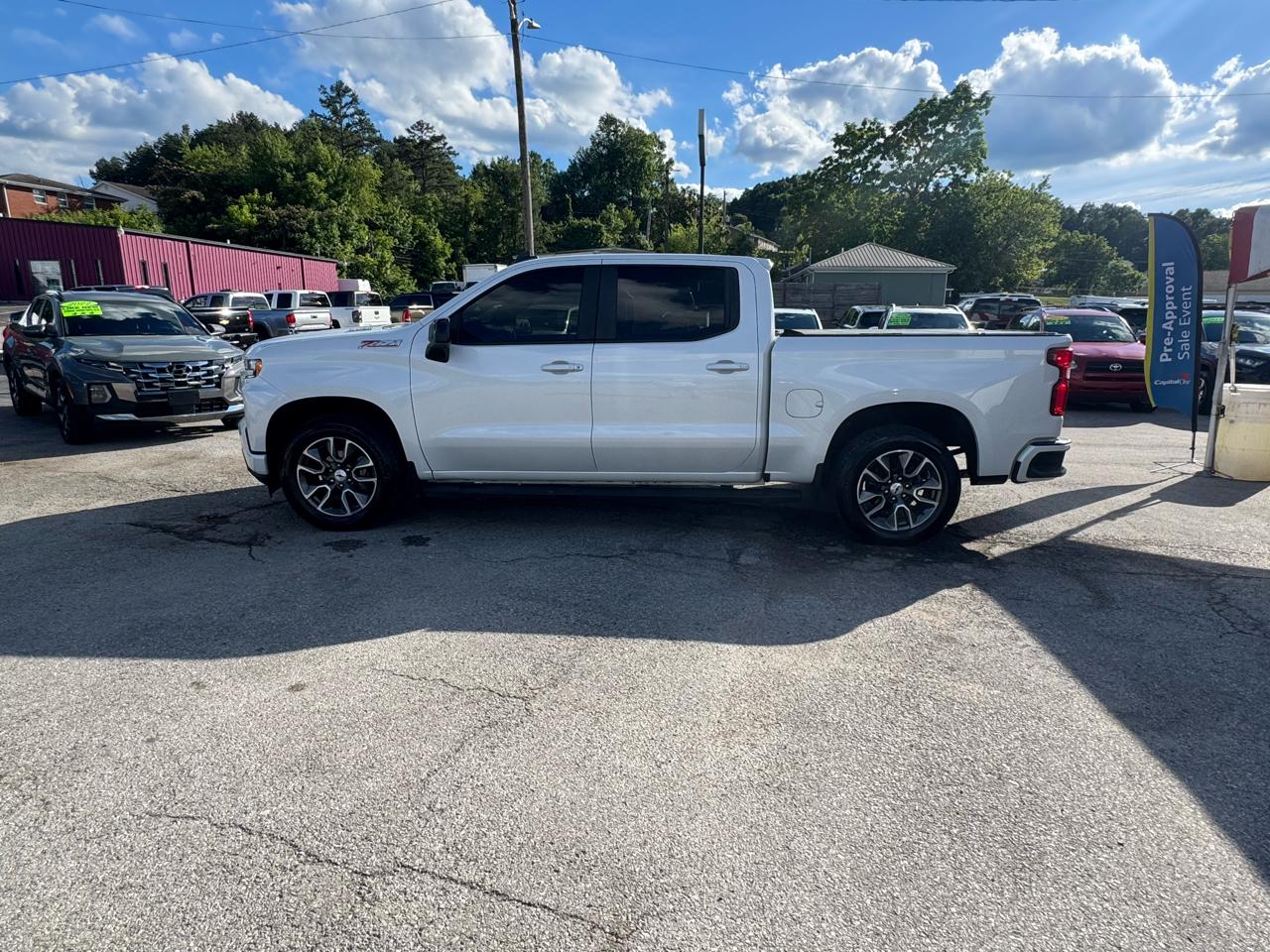 Chevrolet Silverado 1500 4WD Crew Cab 147" RST 2020