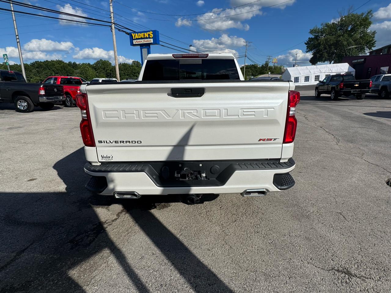 Chevrolet Silverado 1500 4WD Crew Cab 147" RST 2020