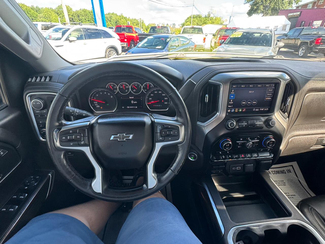 Chevrolet Silverado 1500 4WD Crew Cab 147" RST 2020