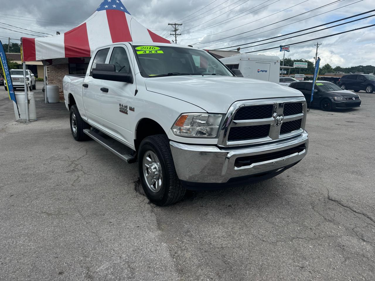 RAM 2500 4WD Crew Cab 149" Tradesman 2016