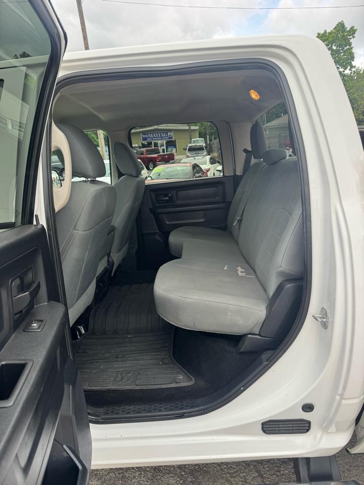 RAM 2500 4WD Crew Cab 149" Tradesman 2016