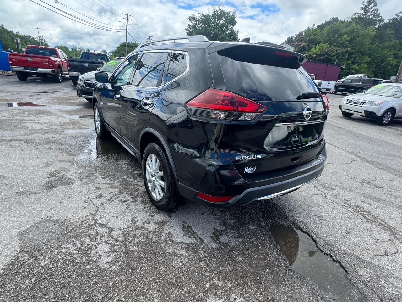 Nissan Rogue AWD SV 2018