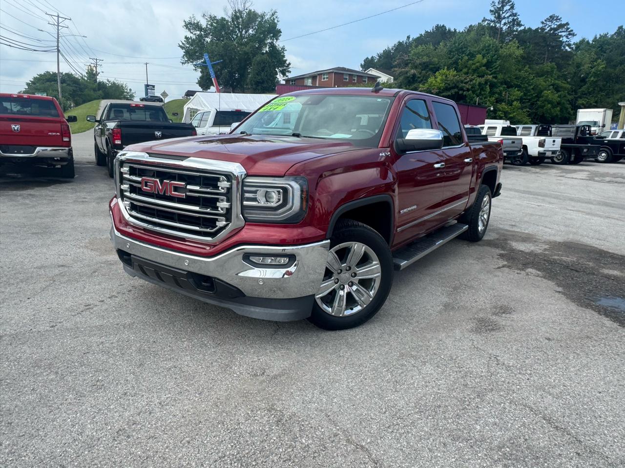 GMC Sierra 1500 4WD Crew Cab 143.5" SLT 2018